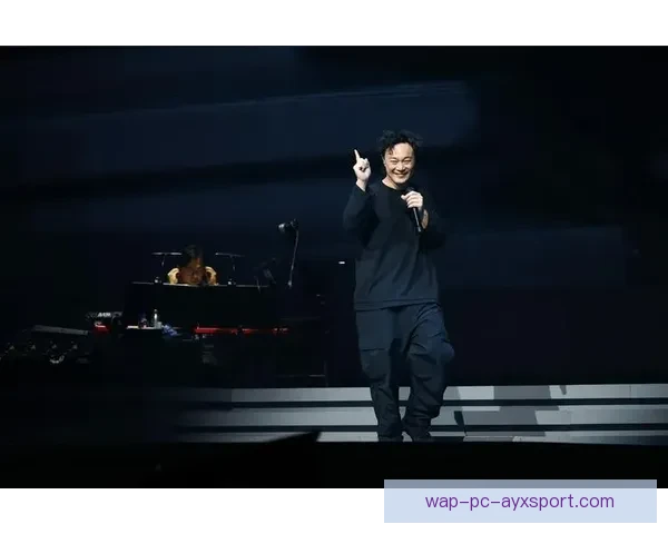 韩天宇直播足球深度解析赛事风云陪你看遍绿茵激情时刻精彩不断夜